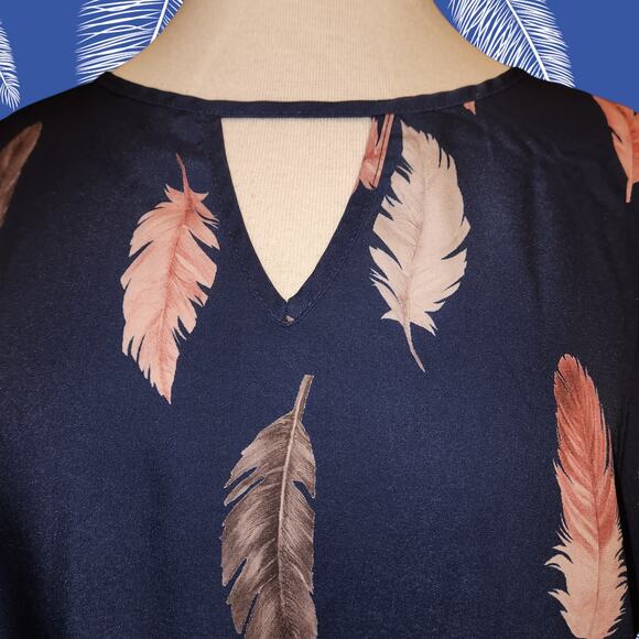 Shein Curve Blouse - Size 2X - Navy Feather Print - Picture 4 of 7